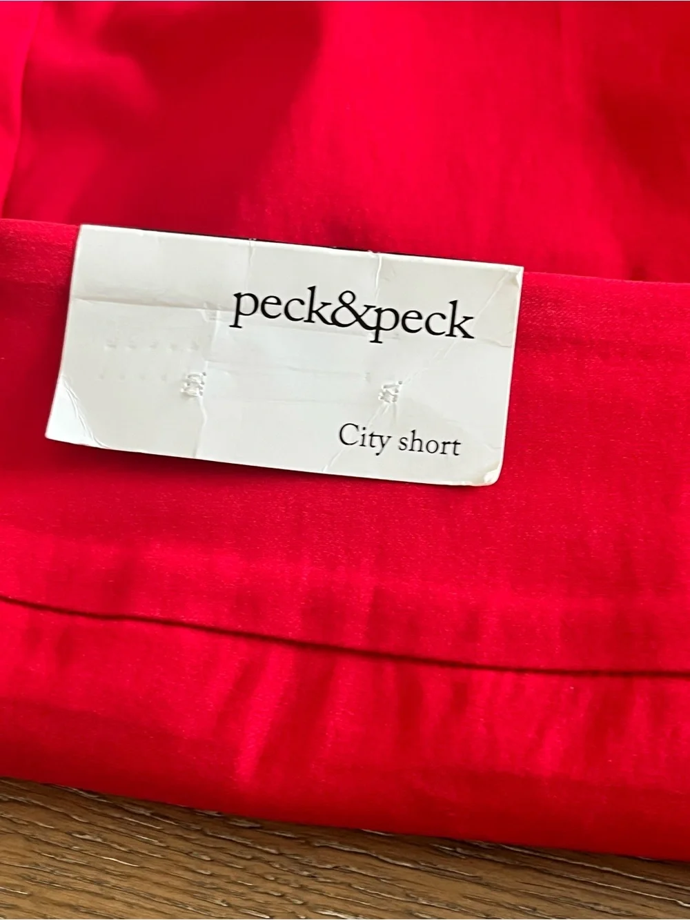 Peck & Peck Bright Red Stretch Bermuda Shorts Size 4